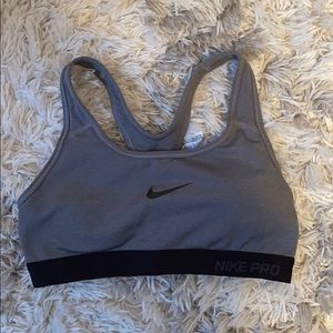 Nike pro padded sports bra
